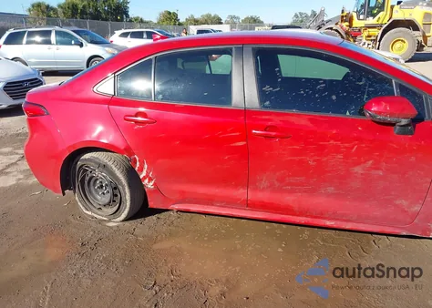 2020 Toyota Corolla Le z USA, uszkodzony, nr VIN 5YFEPRAE0LP128202